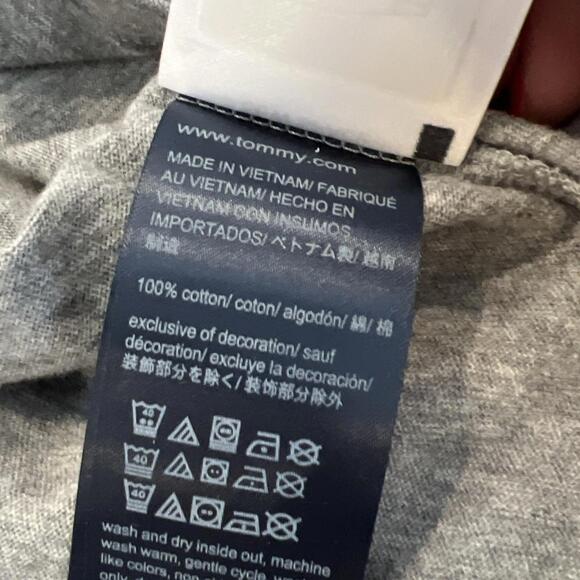 $39 TOMMY HILFIGER RELAXED FIT WOMEN'S T- SHIRT  NAVY GREY RED WHITE SIZE SMALL - Picture 8 of 9